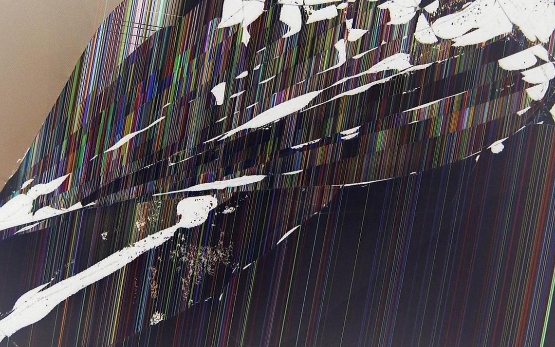 Broken Screen High Resolution Wallpapers 3040 - Amazing Wallpaperz