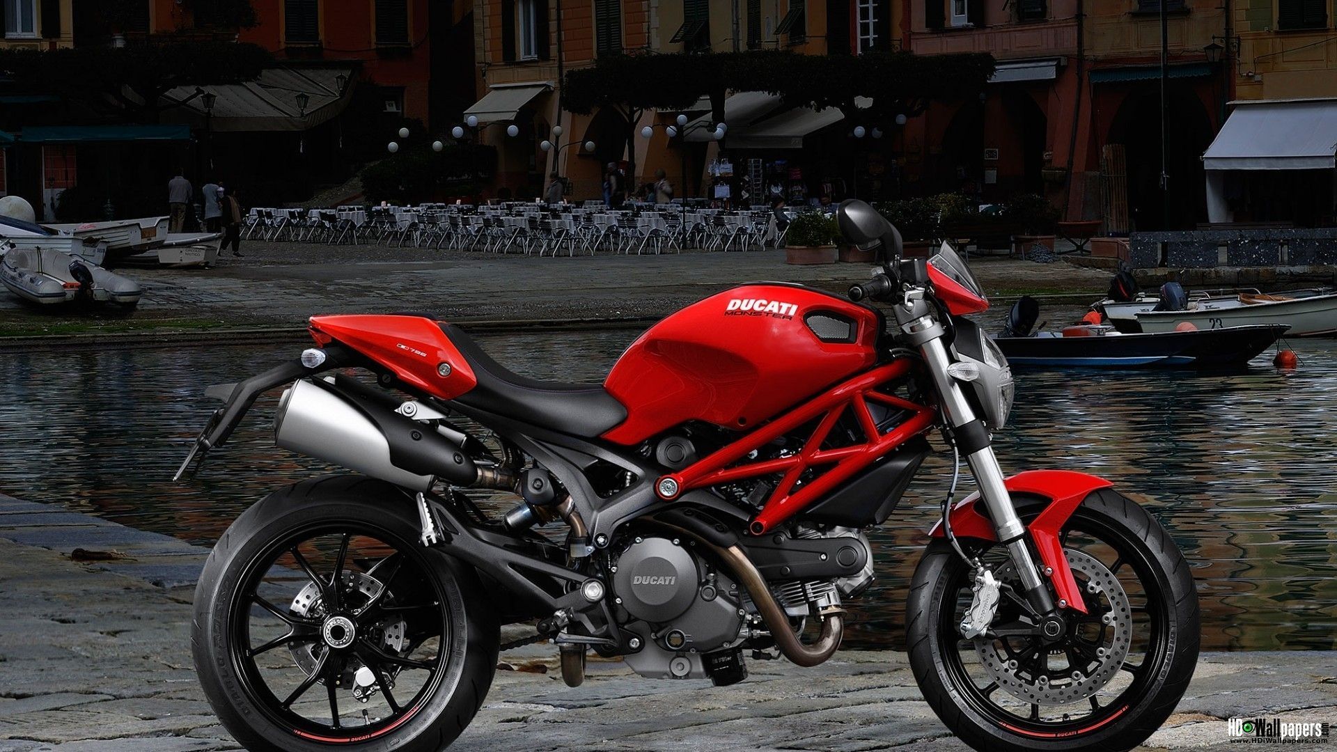 2015-Ducati-Monster-821-Wallpapers-Full-HD-Download-Free-01.jpg