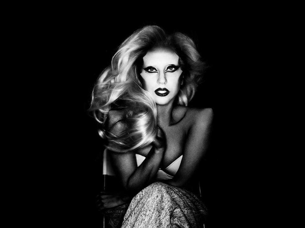 NEW outtakes of Lady Gaga by Nick Knight from the Born This Way ...