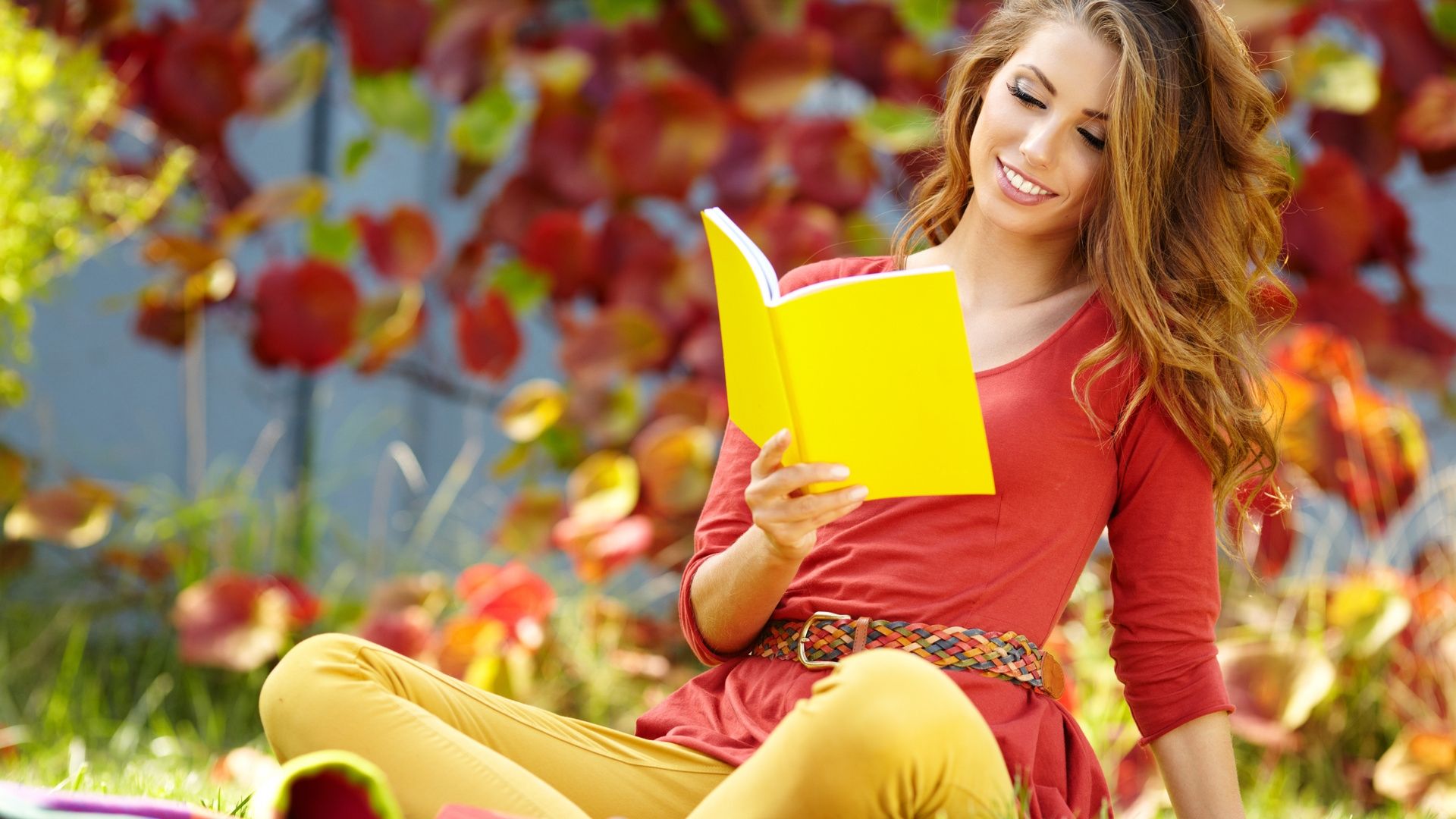 Download Wallpaper 1920x1080 Girl, Book, Smile, Face, Nature