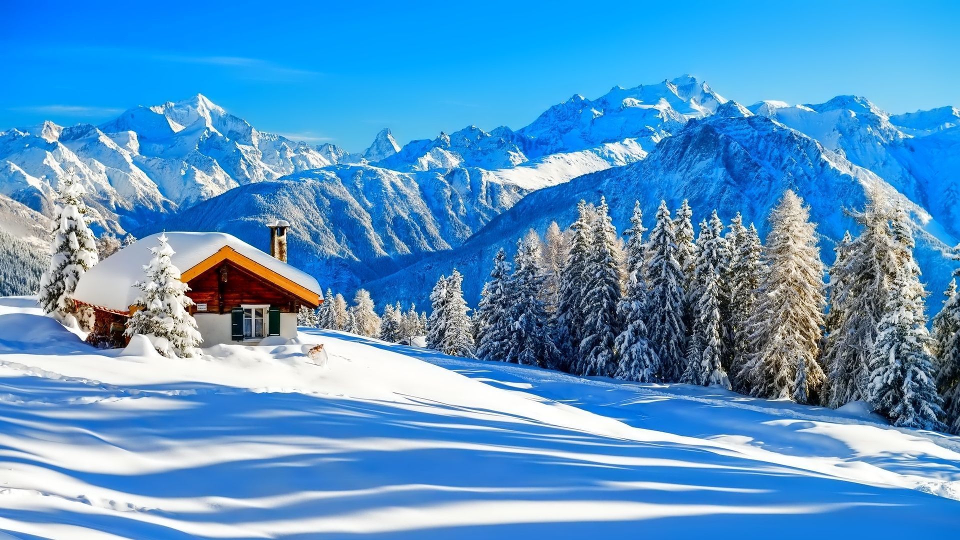 Beautiful Mountain Cabin Winter Forest Mountains Shadows Houses ...