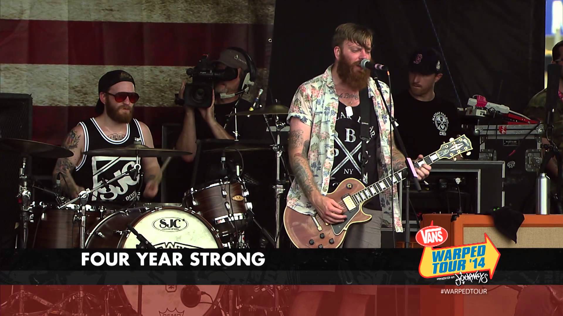 Four Year Strong - Wasting Time Eternal Summer Live 2014 Vans