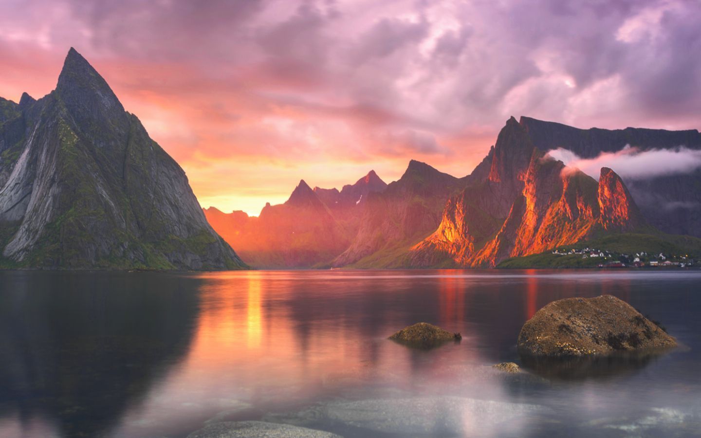 Here are all of OS X Yosemite's beautiful new wallpapers | 9to5Mac