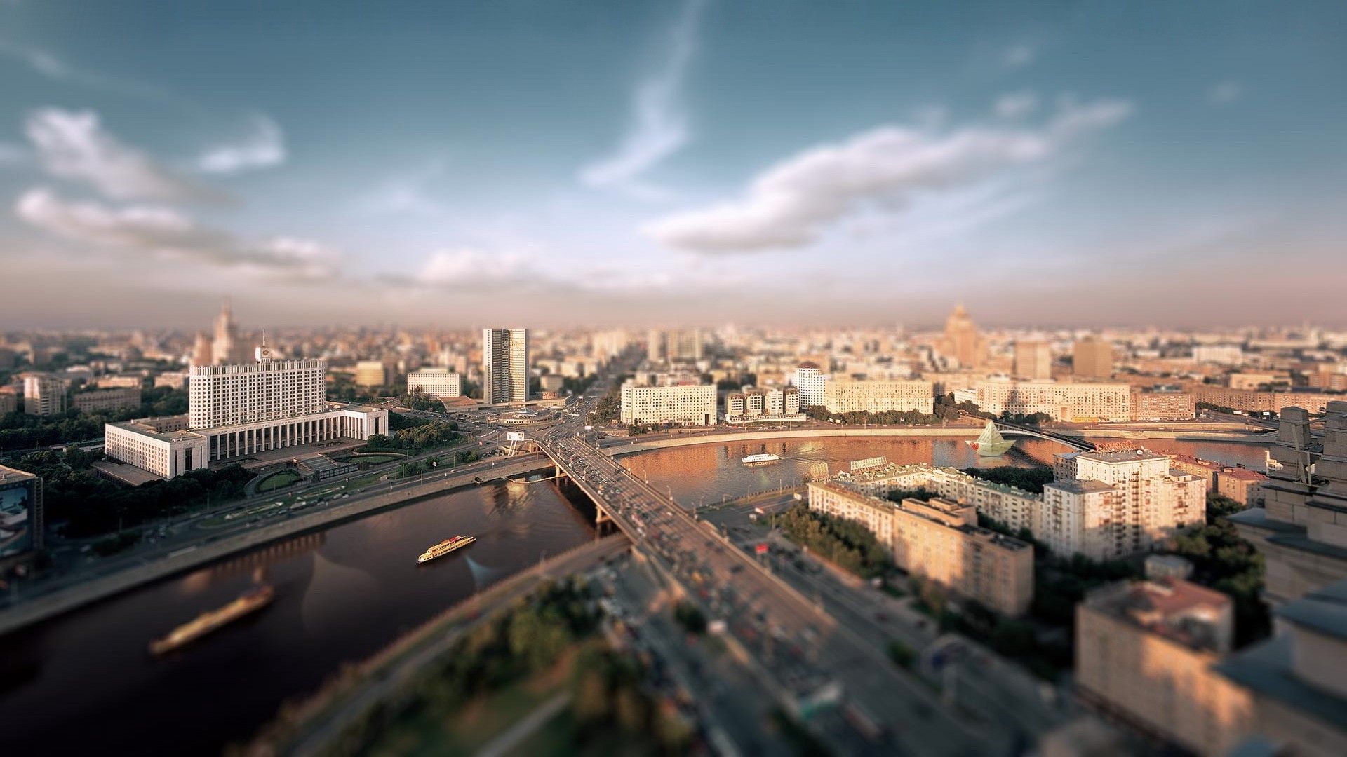 - Moscow Wallpapers NoNaMe