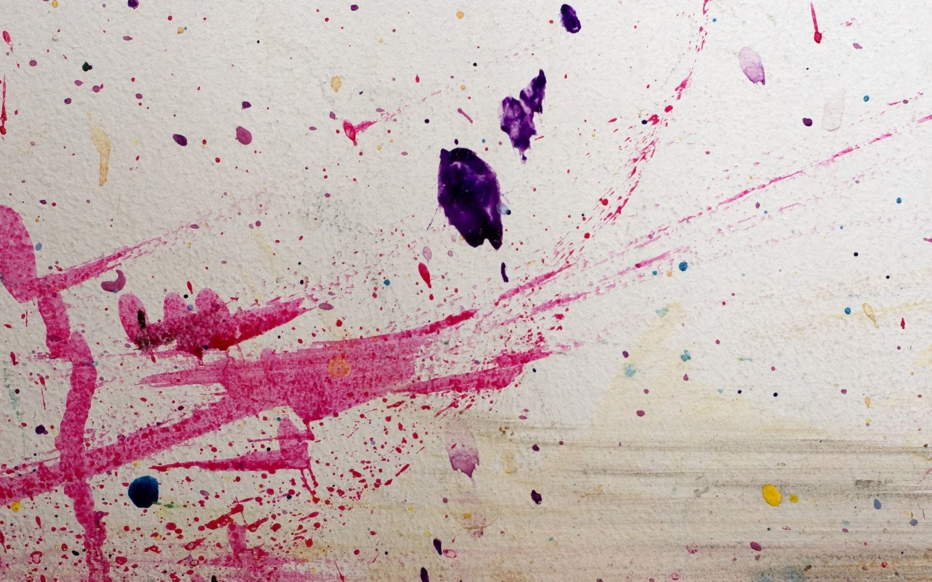 Pink and Purple splash on the grunge pattern Wallpaper 26910
