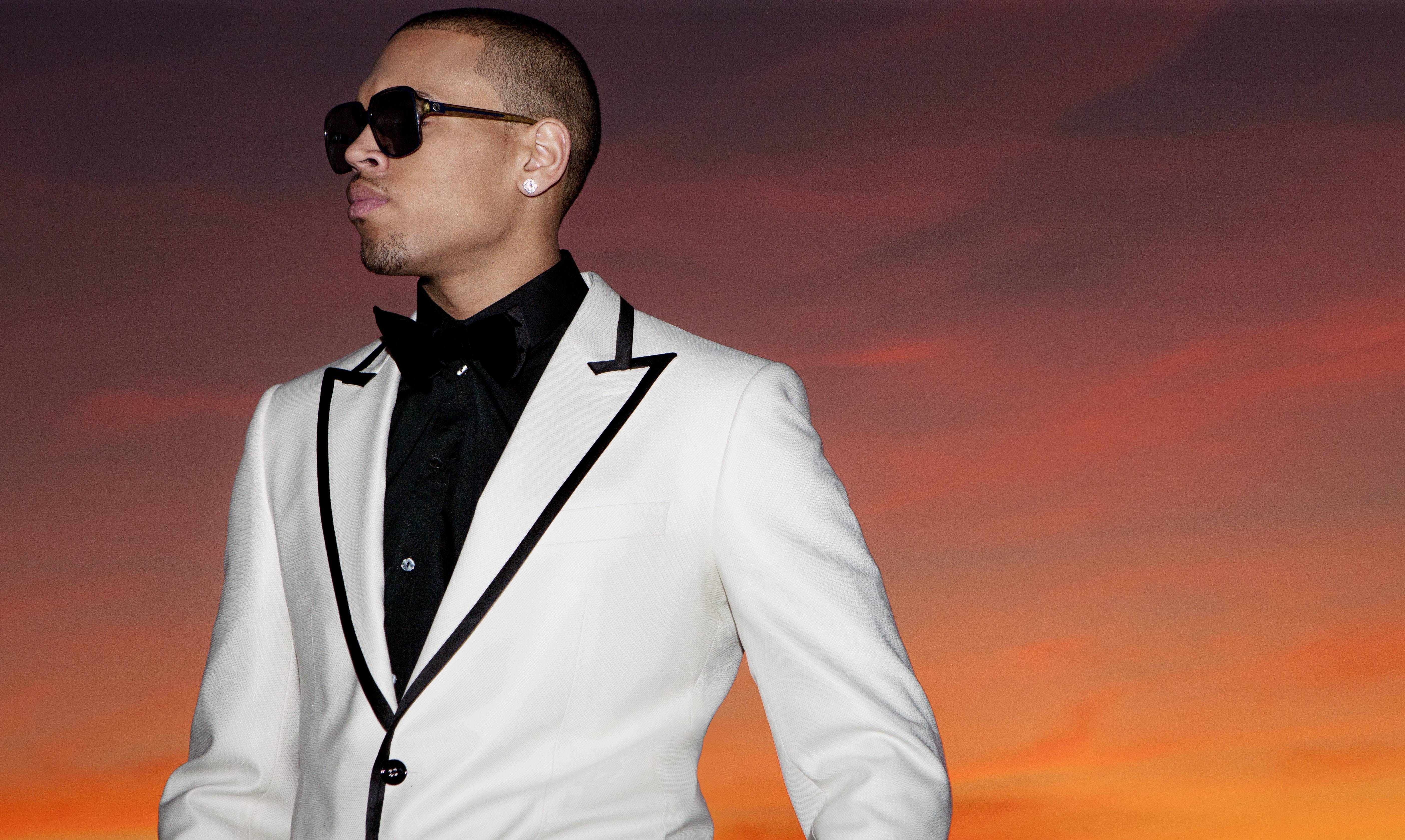 Chris Brown HD Backgrounds