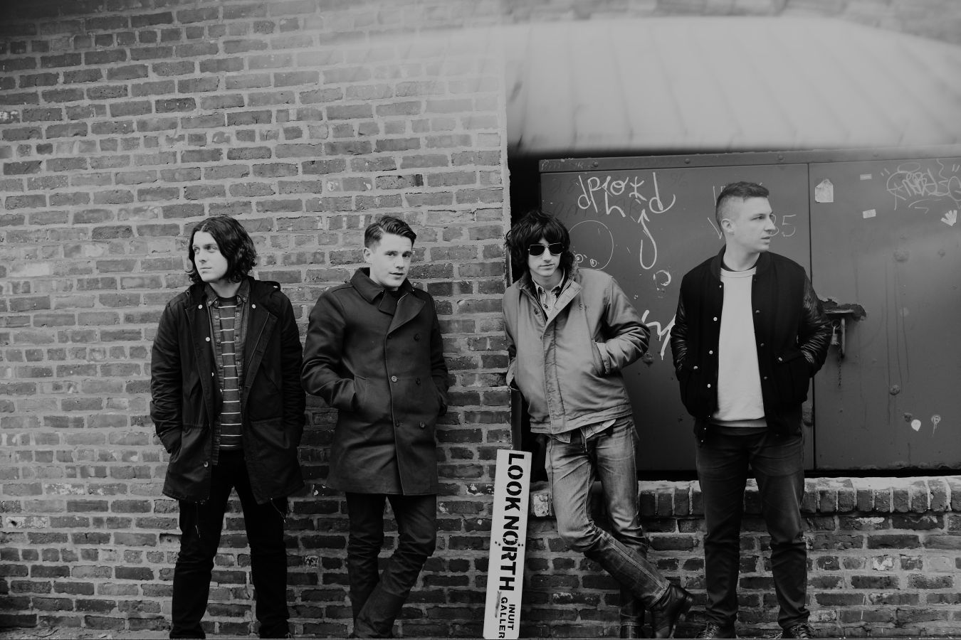 Arctic Monkeys photo, pics, wallpaper - photo