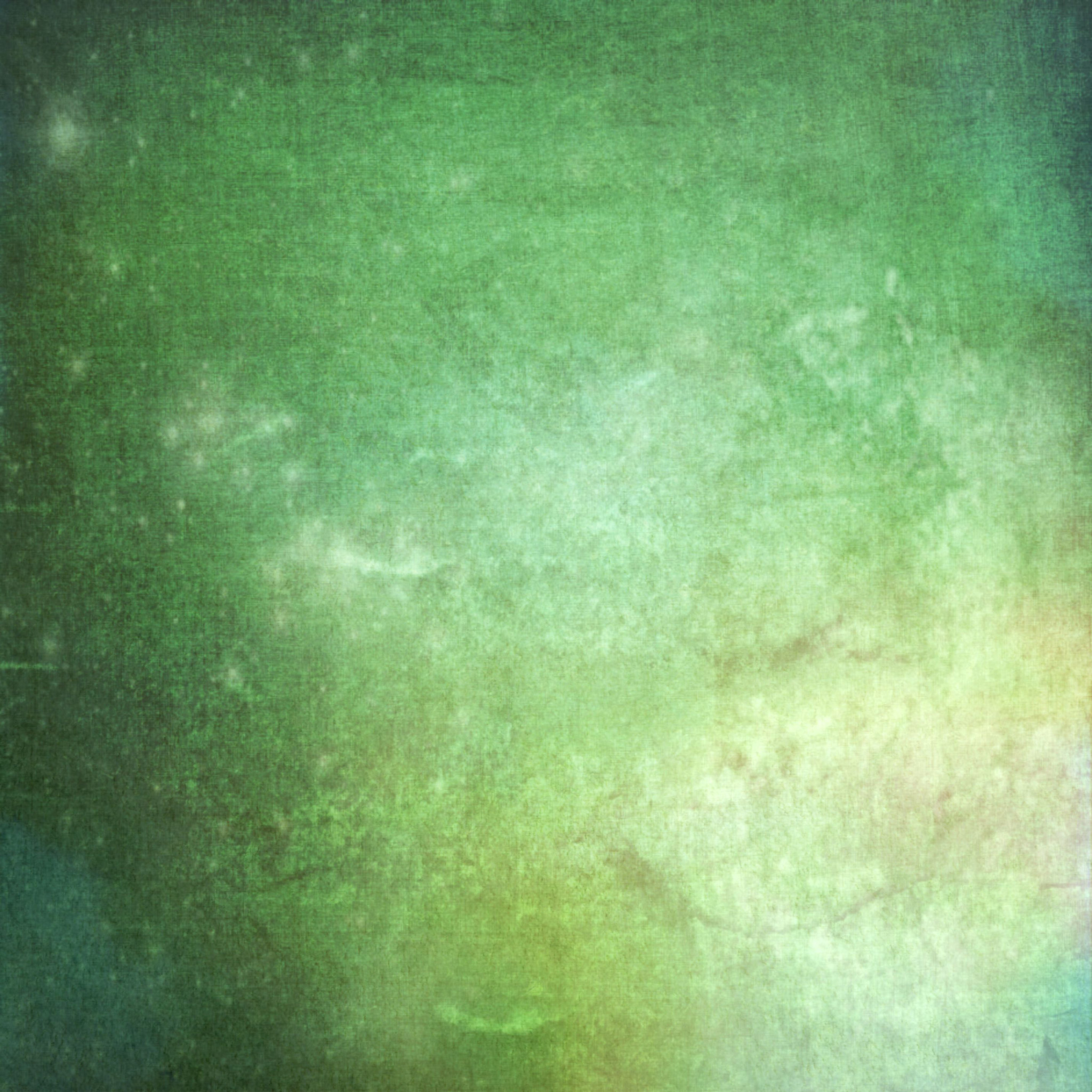 Gritty Green Texture iPad Wallpaper