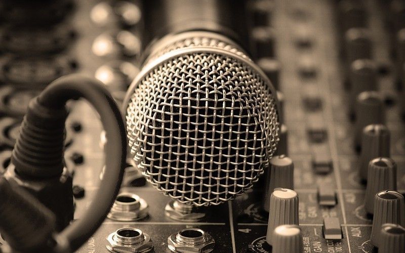 Music studio microphones free desktop backgrounds and wallpapers