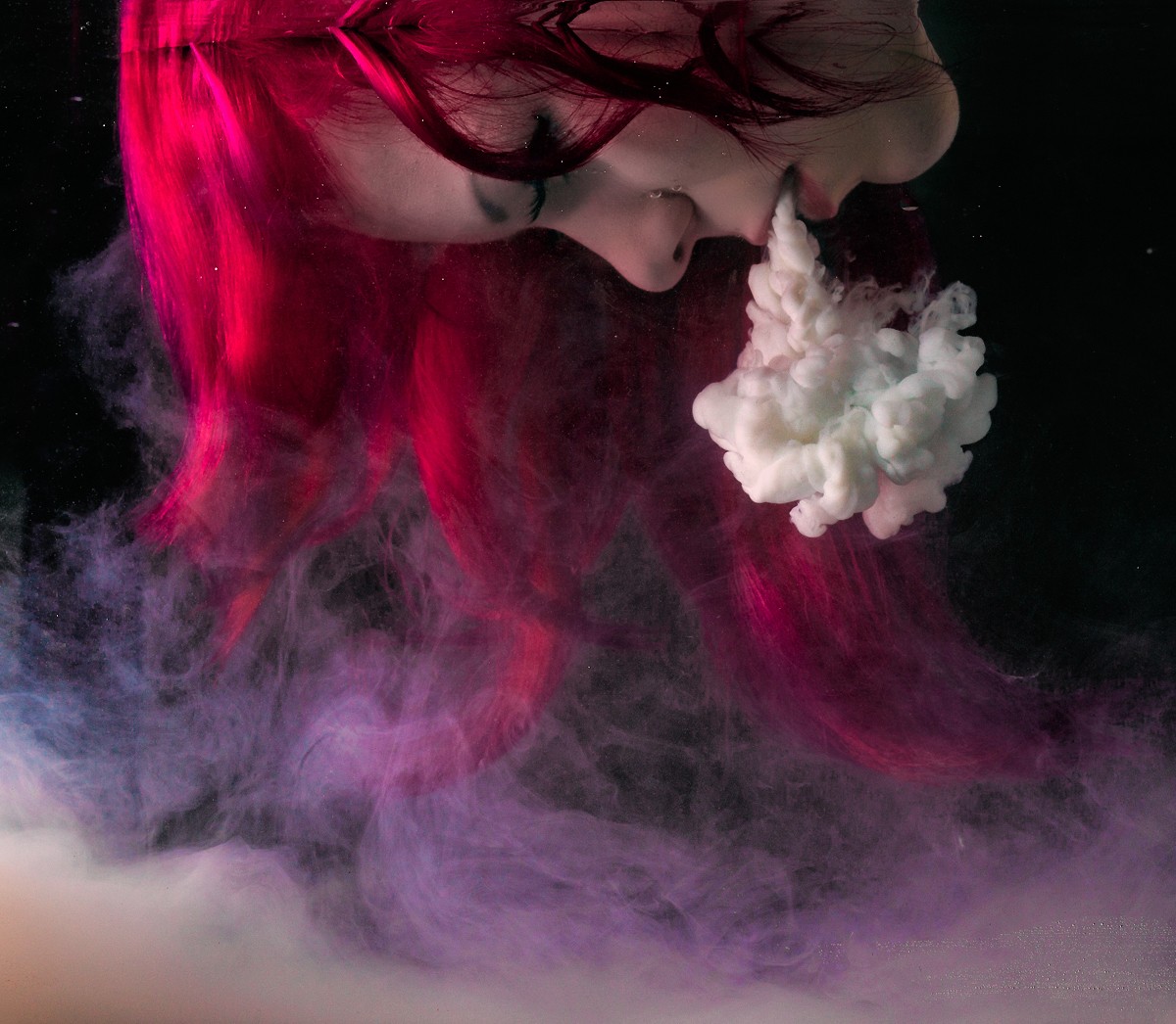 smoke, marijuana, pink hair, underwater, Le Blanc :: Wallpapers