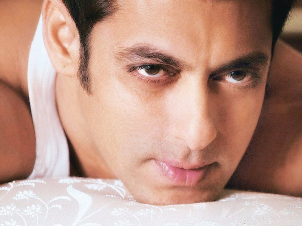 Salman Khan Wallpapers - Top 50 Best Salman Khan Wallpapers [ HD ]