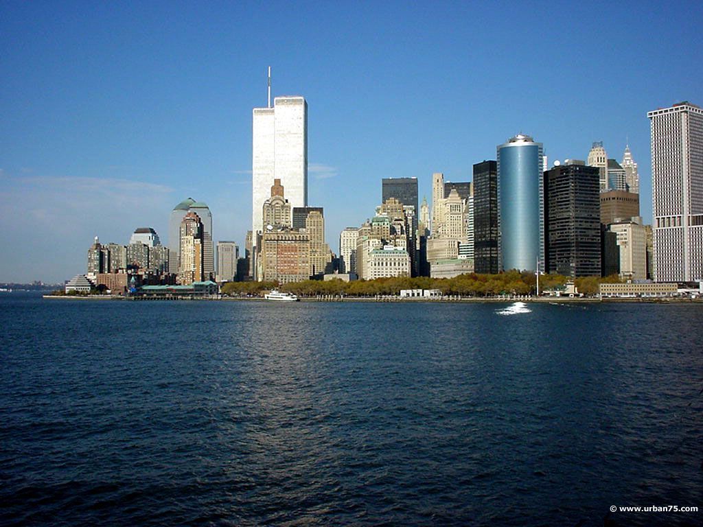 Free desktop wallpapers from urban75 feauturing photos of New York