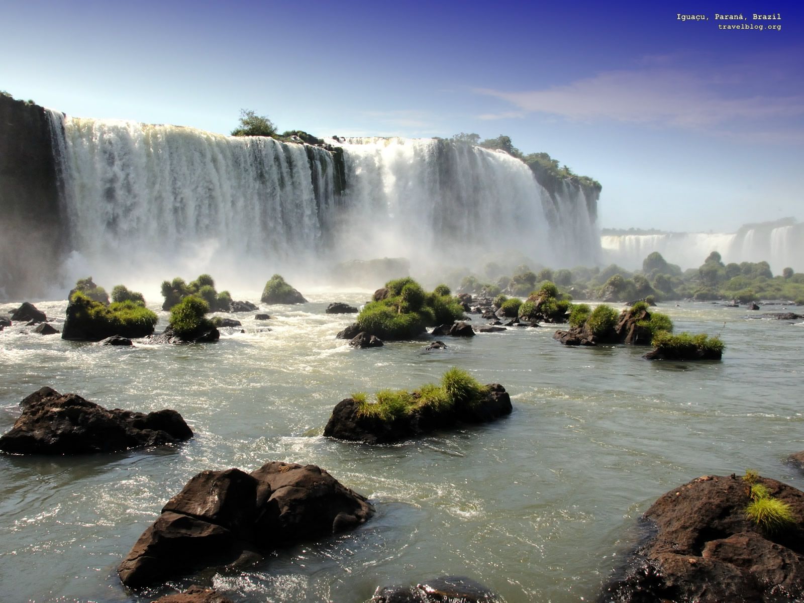 Waterfall desktop background 1600x1200