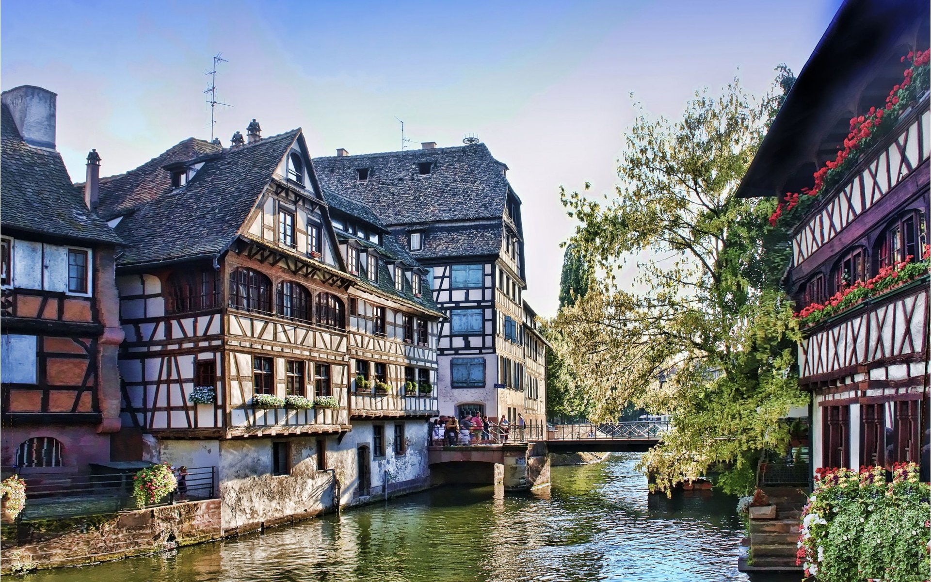 Old houses in Strasbourg, France wallpapers and images ...