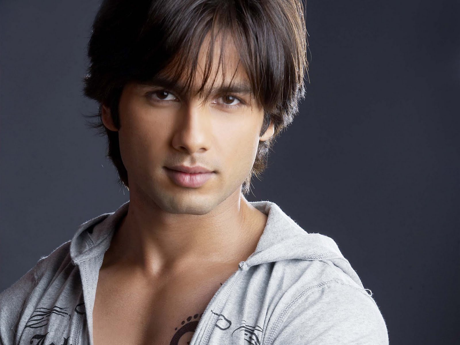 Shahid kapoor Full HD Images HD Backgrounds