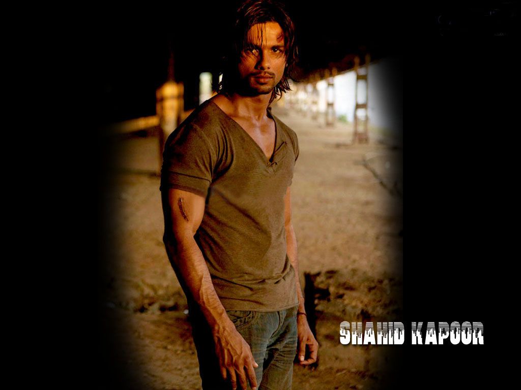 top actor shahid kapoor full hd images Bollywood Chocolaty Actor ...
