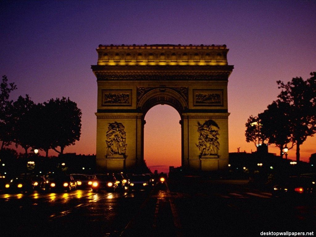 Arc de Triomphe - Paris, France at desktopWallpapers.net -