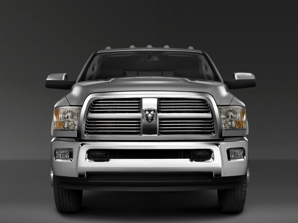 Silver Dodge Ram 3500 - front view - 1024x768 - Wallpaper