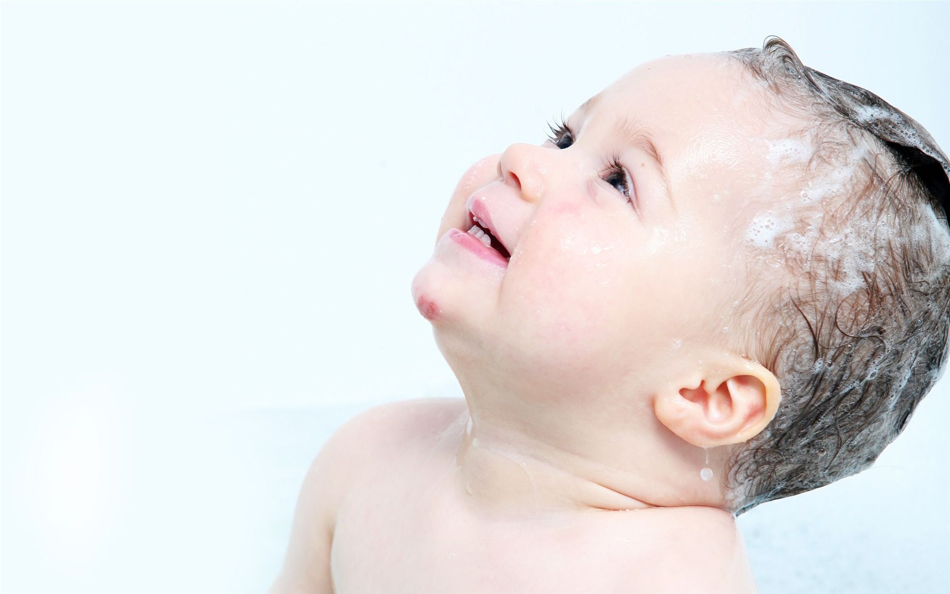 Download Cute Babies Hd Desktop Baby Bathing Wallpaper Full HD