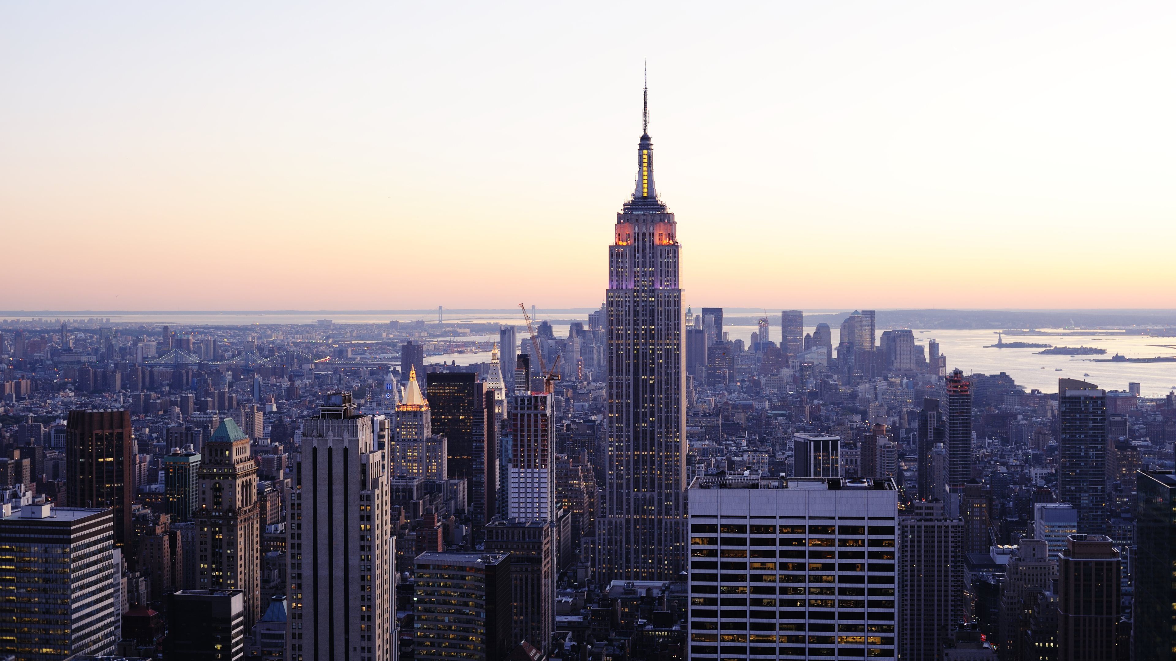 New+York+Empire+State+Building+travel+Ultra+HD.jpg