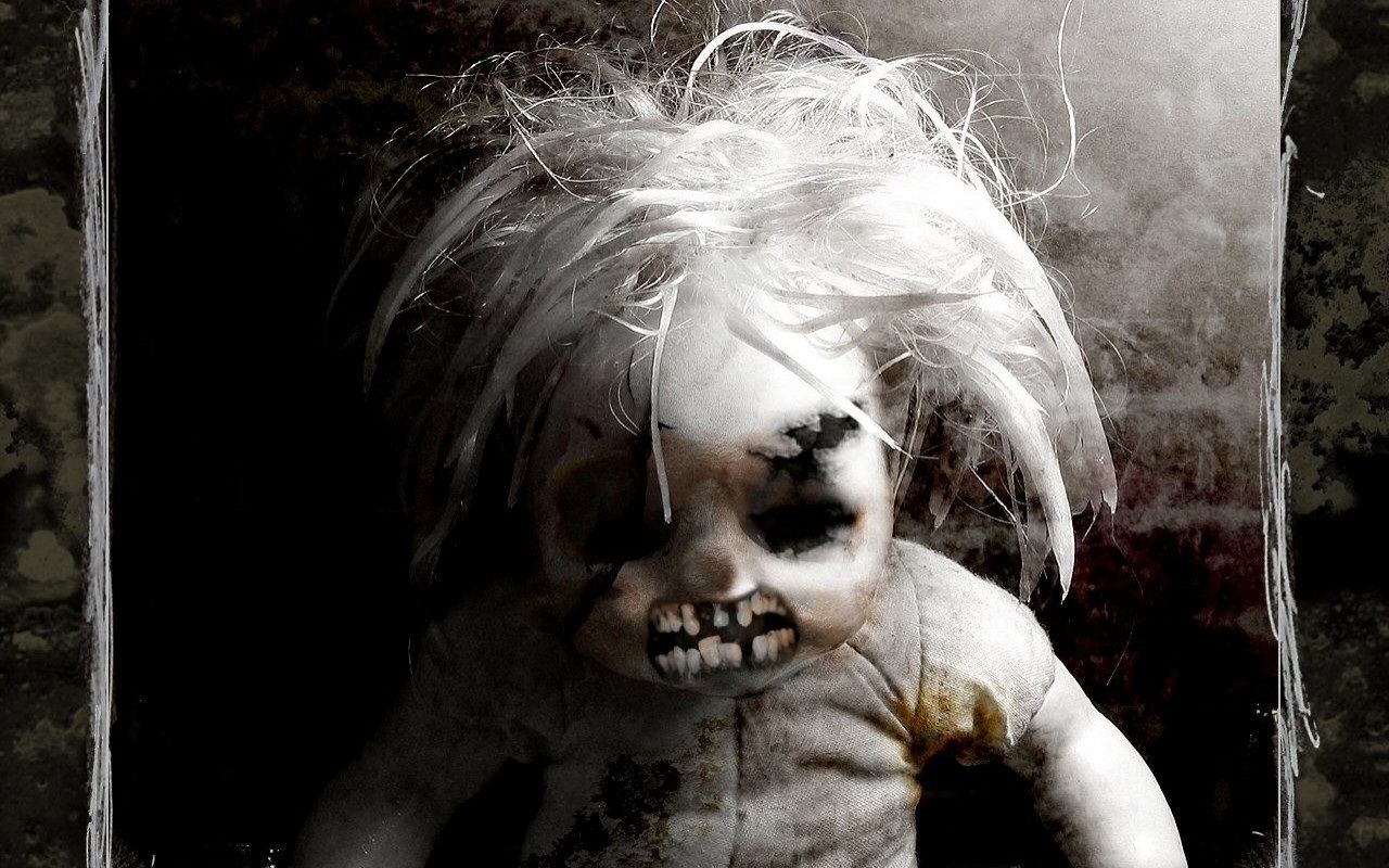 Scary Doll Wallpaper - 650451