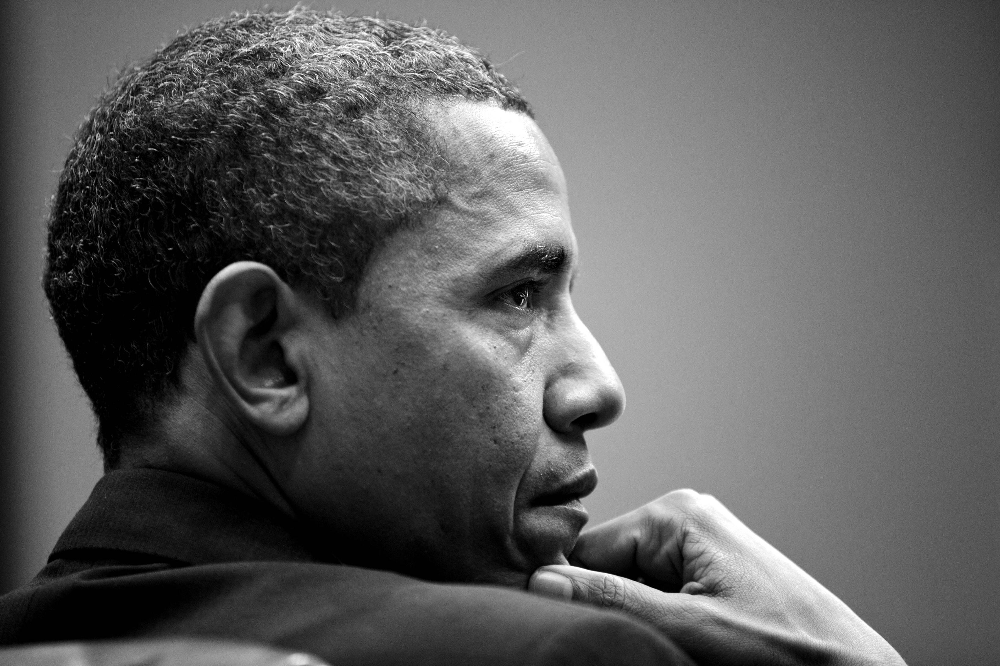 Barack Obama black and white wallpaper - HDwallpaper4U.com