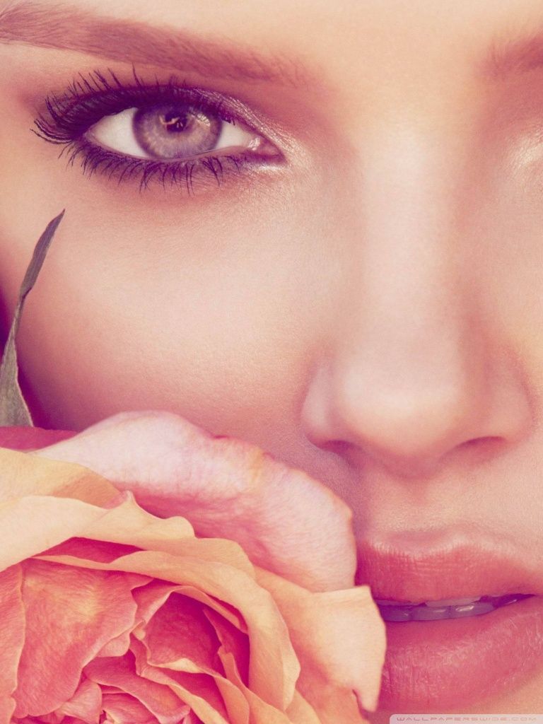 Beautiful Model Lily Donaldson HD desktop wallpaper Widescreen