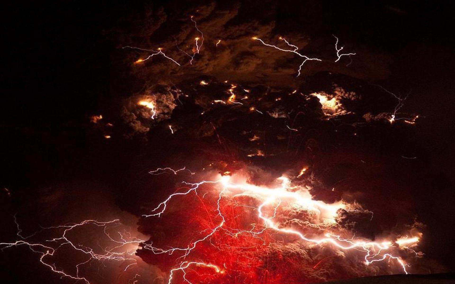 Volcano lightning - (#63759) - High Quality and Resolution ...