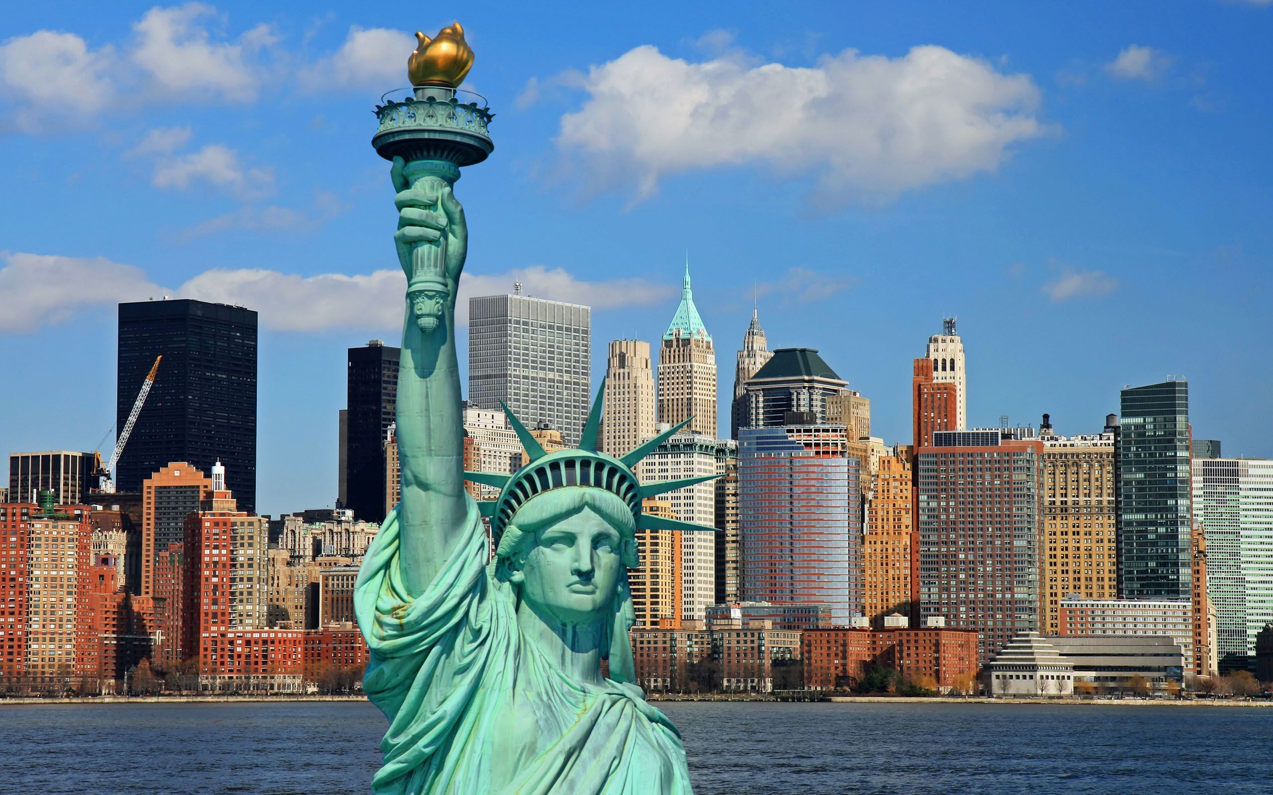 New-York-City-Statue-Of-Liberty-Wallpaper.jpg