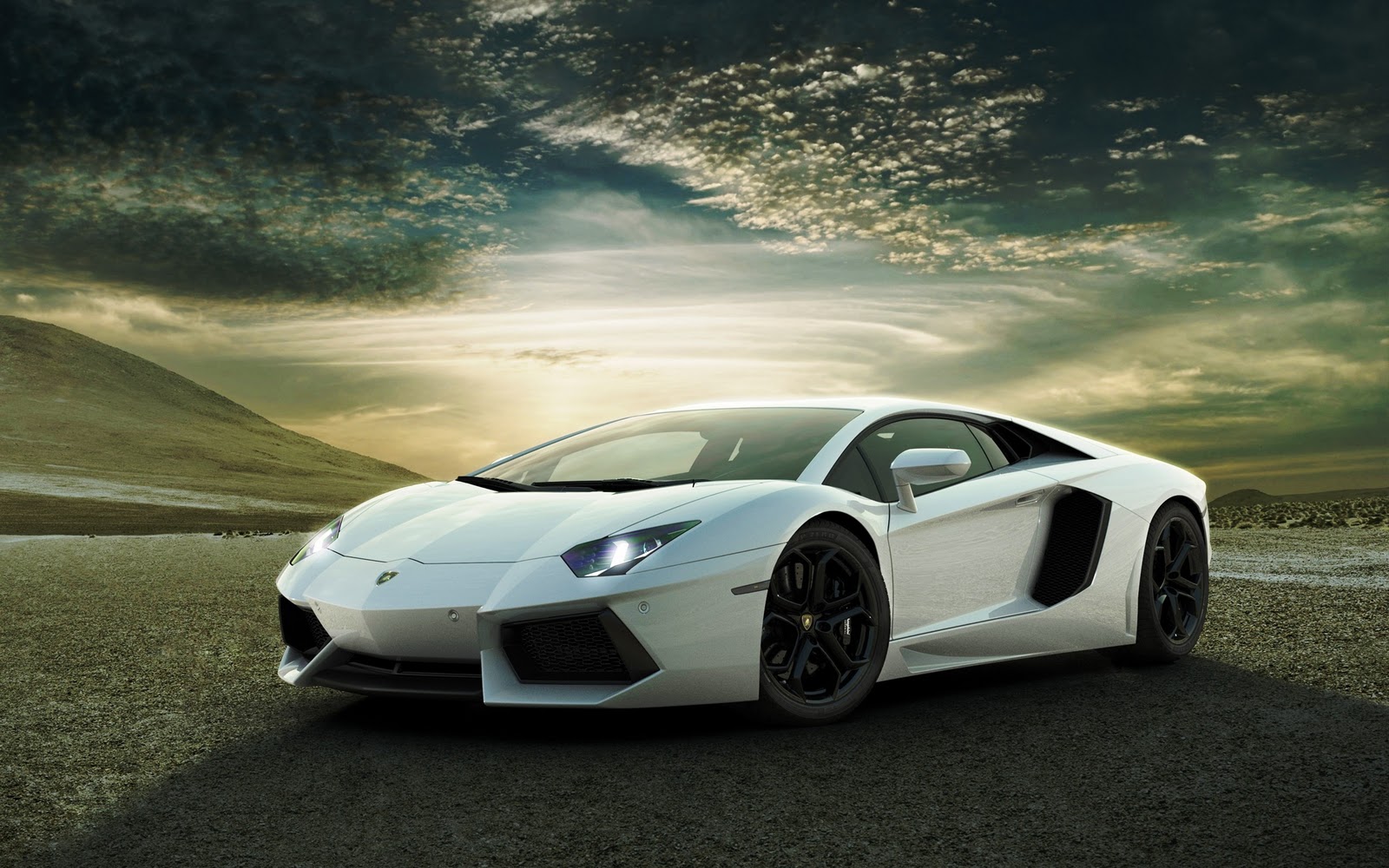 Download Latest Lamborghini Wallpaper - Windows 10 Wallpapers