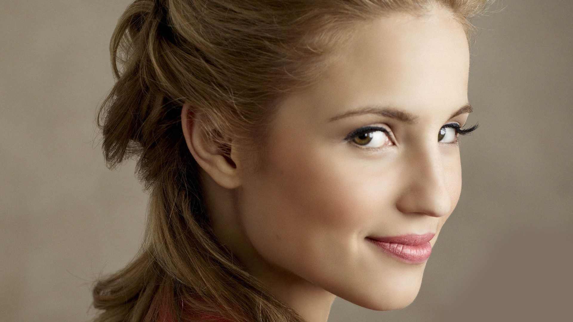 Dianna Agron Wallpapers High Quality Download Free