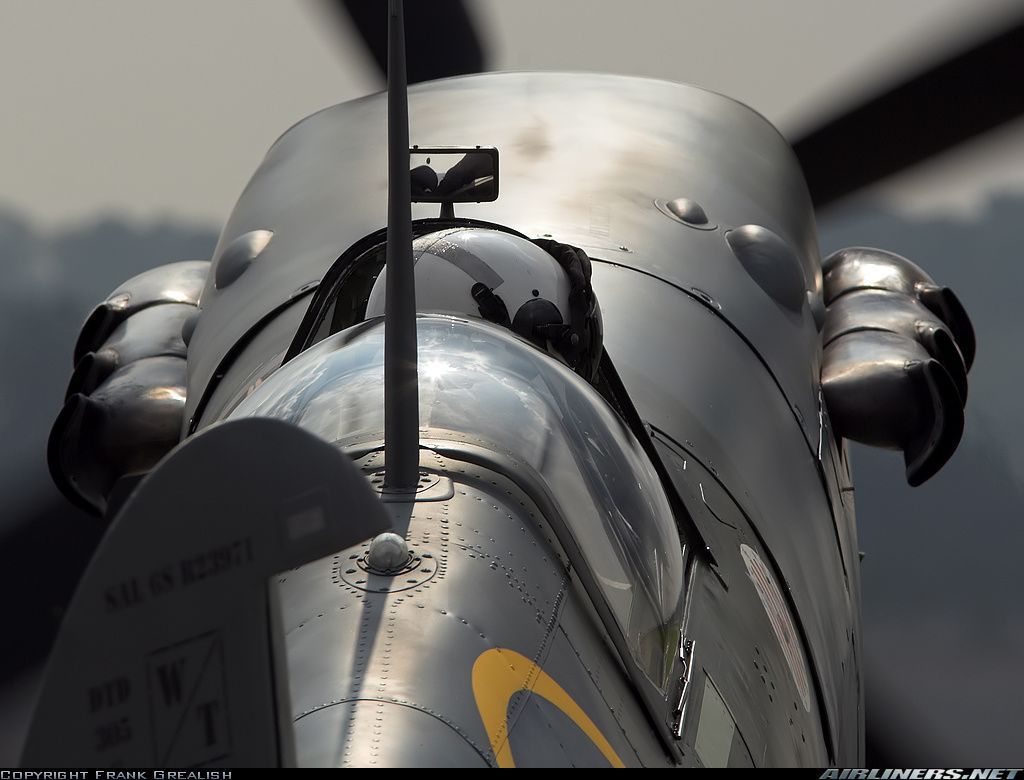 Photos: Supermarine 349 Spitfire LF5B Aircraft Pictures ...