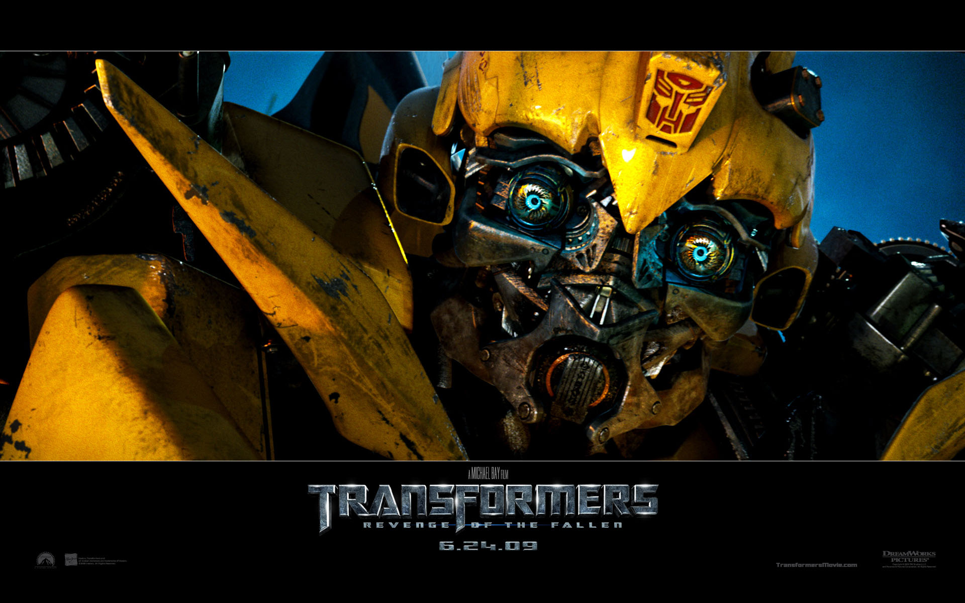 Bumble Bee in Transformers Revenge of the Fallen Desktop Wallpaper
