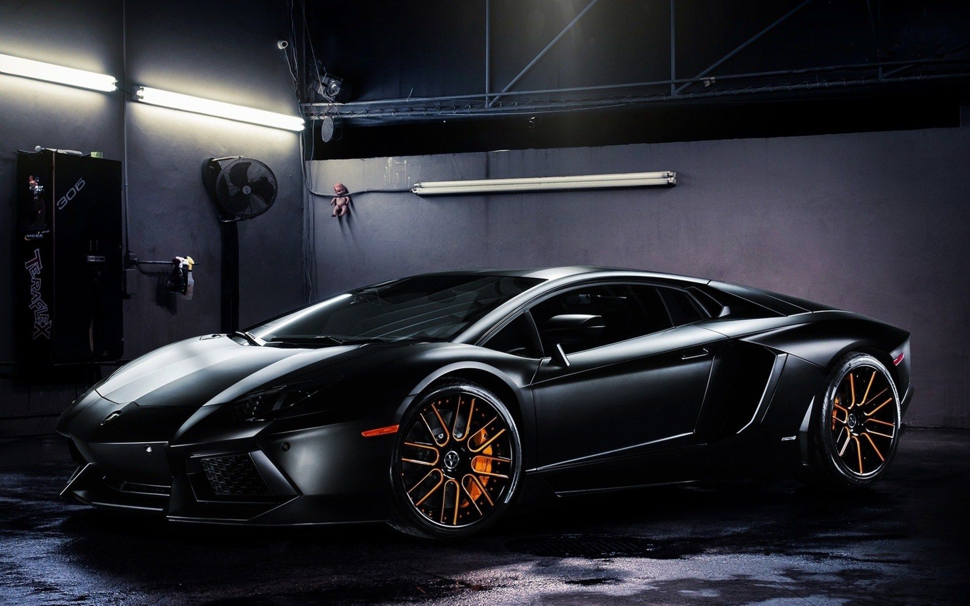 Lamborghini Aventador Awesome Free HD Wallpaper Gorgeous HiRes ...