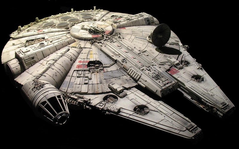Millennium Falcon - Star Wars free desktop backgrounds and wallpapers