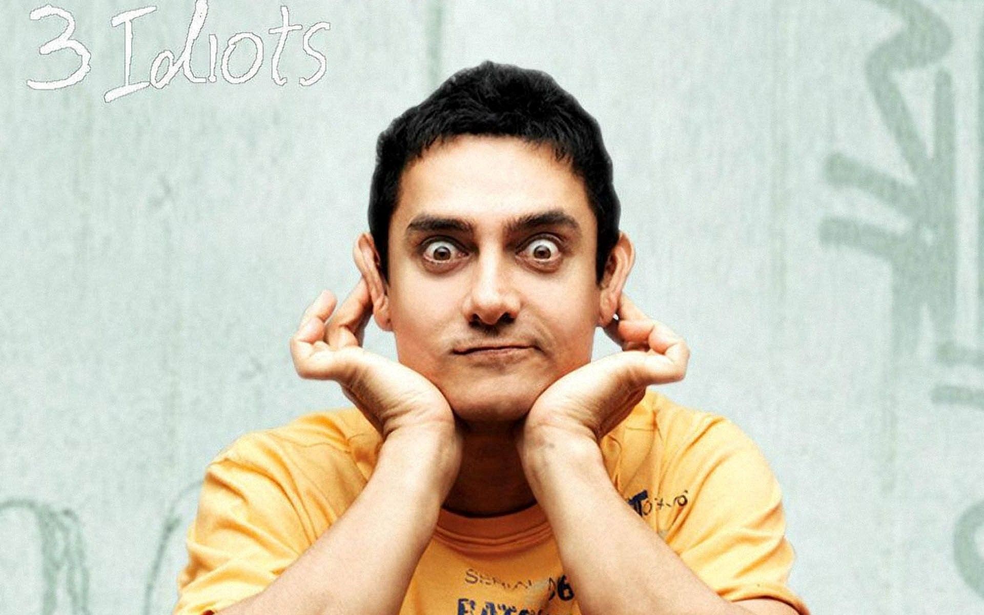 Aamir Khan funny comedy 3 idiots HD hd wallpapers Wallpapers