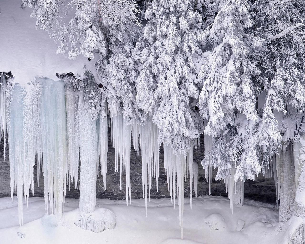 Winter Wonderland Dreamy Snow Scene Wallpaper 1280×1024 No 1 | HD ...