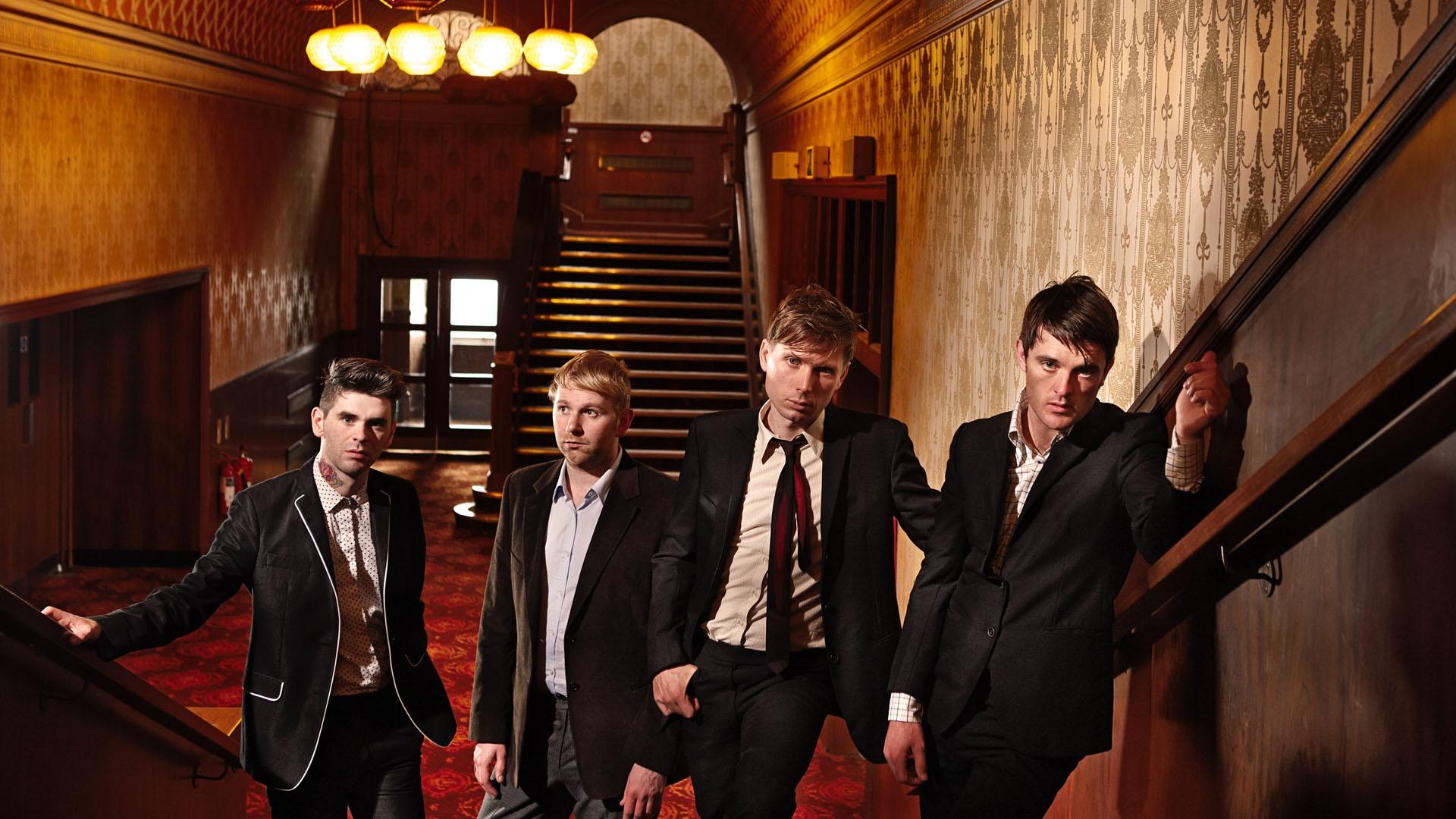 Franz Ferdinand Room Stairs Hall Suits #-N