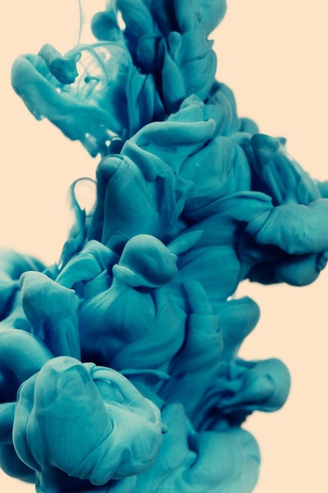 640x960 Light Blue Clot Smoke Iphone 4 wallpaper