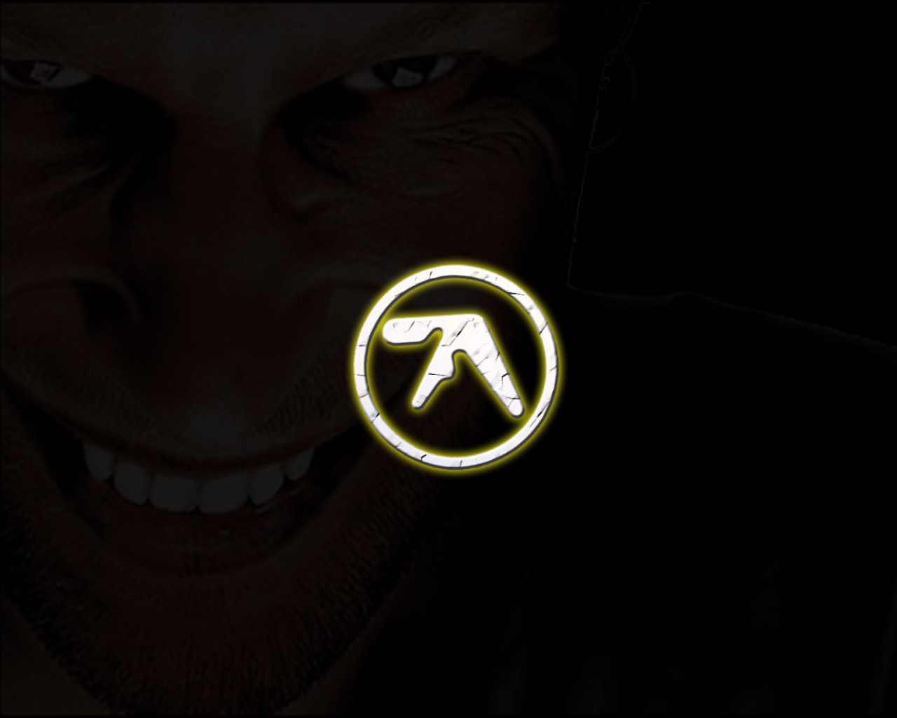 Aphex Twin face Wallpaper by TT WIZ on DeviantArt