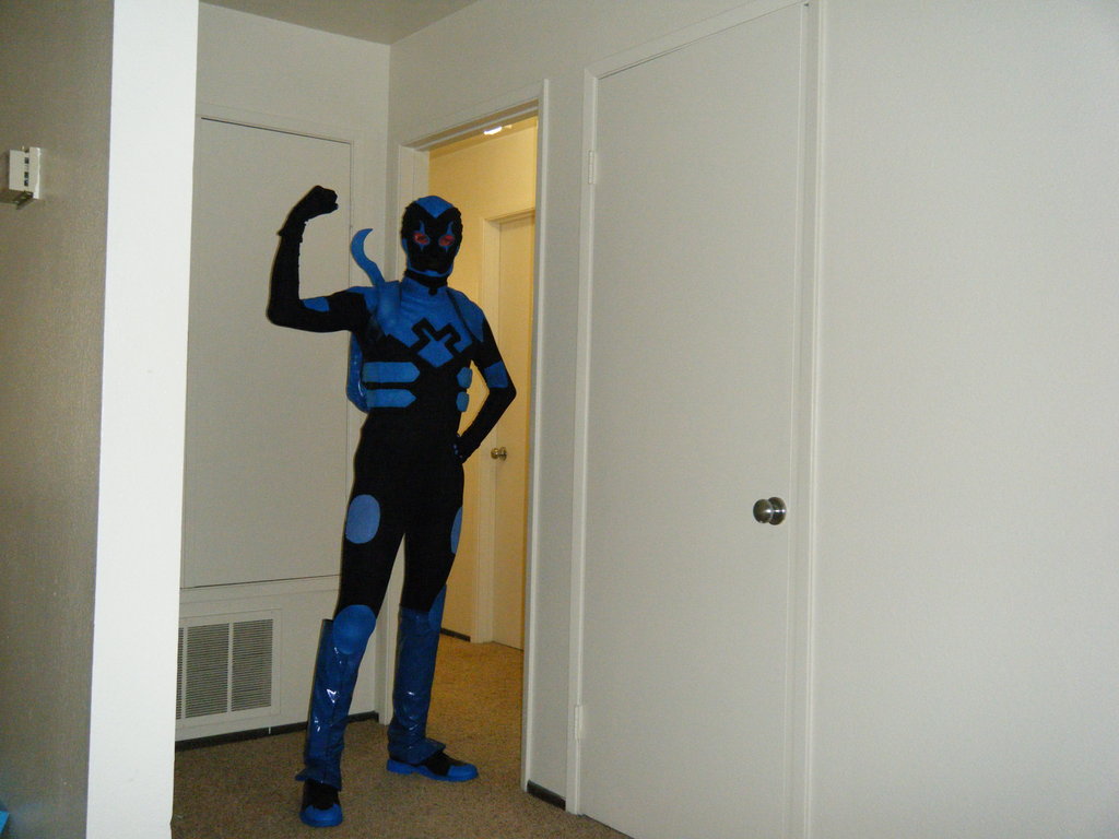 Blue Beetle, at your service by Shikamaru2186 on DeviantArt