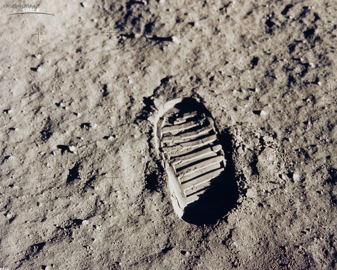 Space: Apollo 11 - Foot, desktop wallpaper nr. 26536