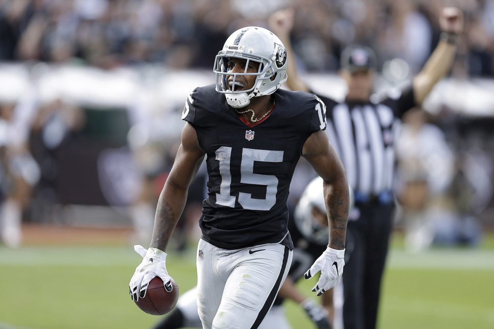 Oakland Raiders WR Michael Crabtree Signs 4 Year Contract