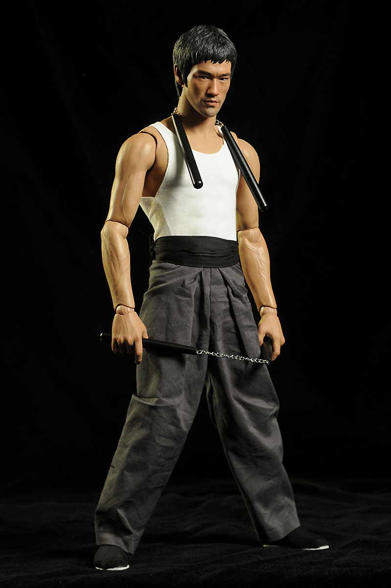 Review and photos of Enterbay HD Masterpiece Bruce Lee figure by