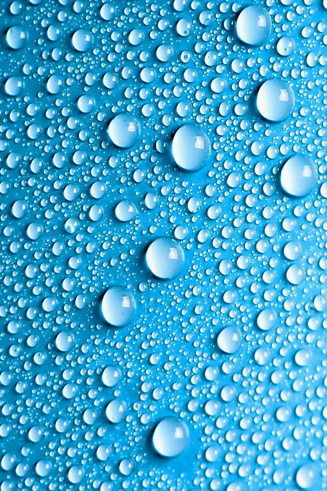 Water Drops iPhone 4 Wallpaper (640x960)