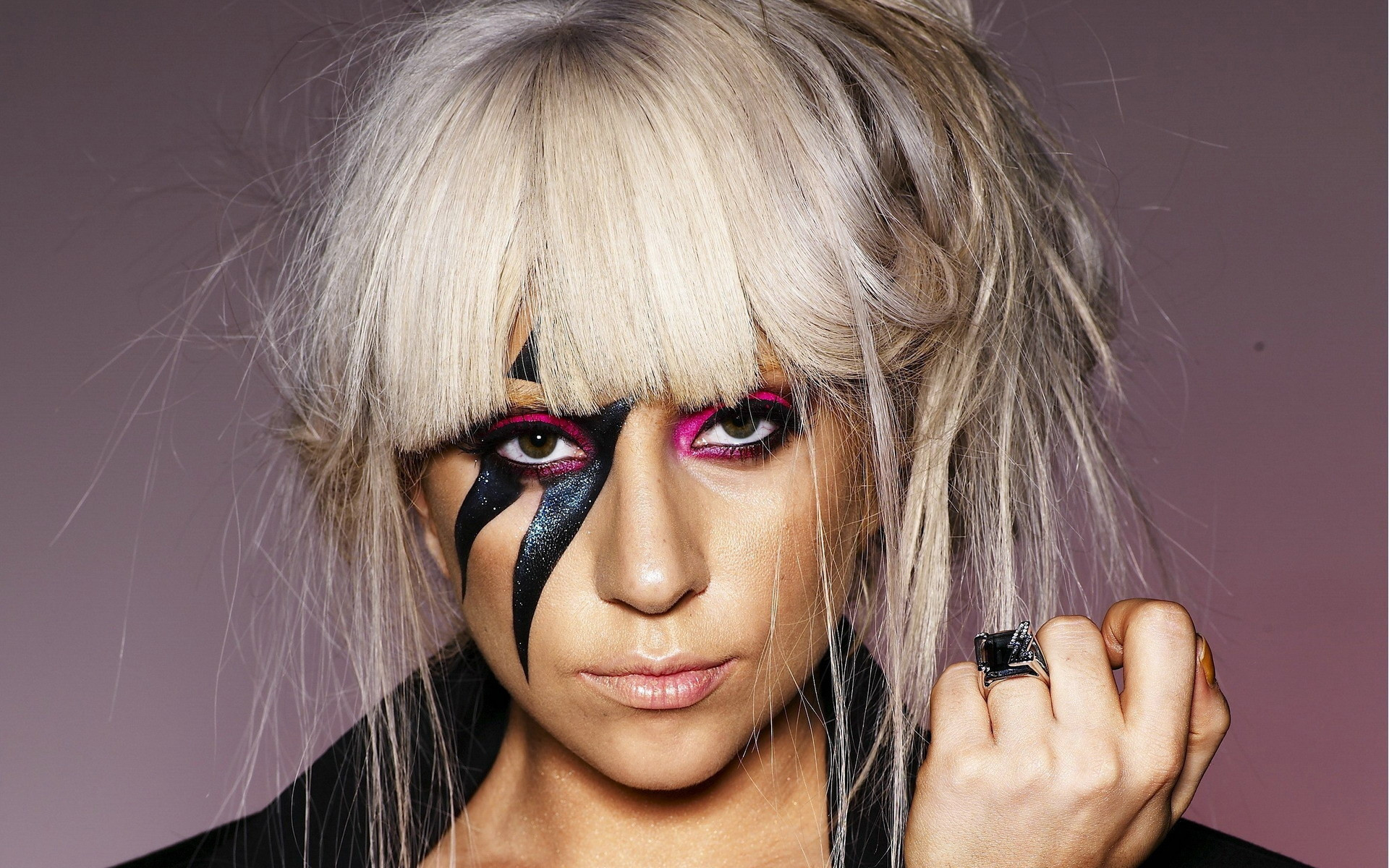 Lady Gaga Fame Monster - HDwallpaper4U.com