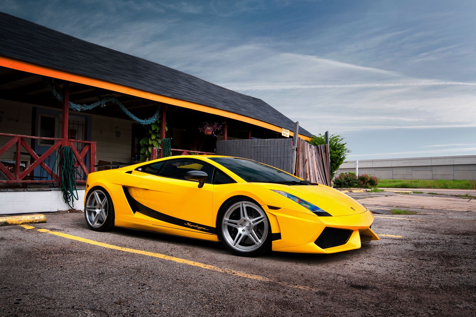 Lamborghini Gallardo Yellow - Free Car Wallpapers HD