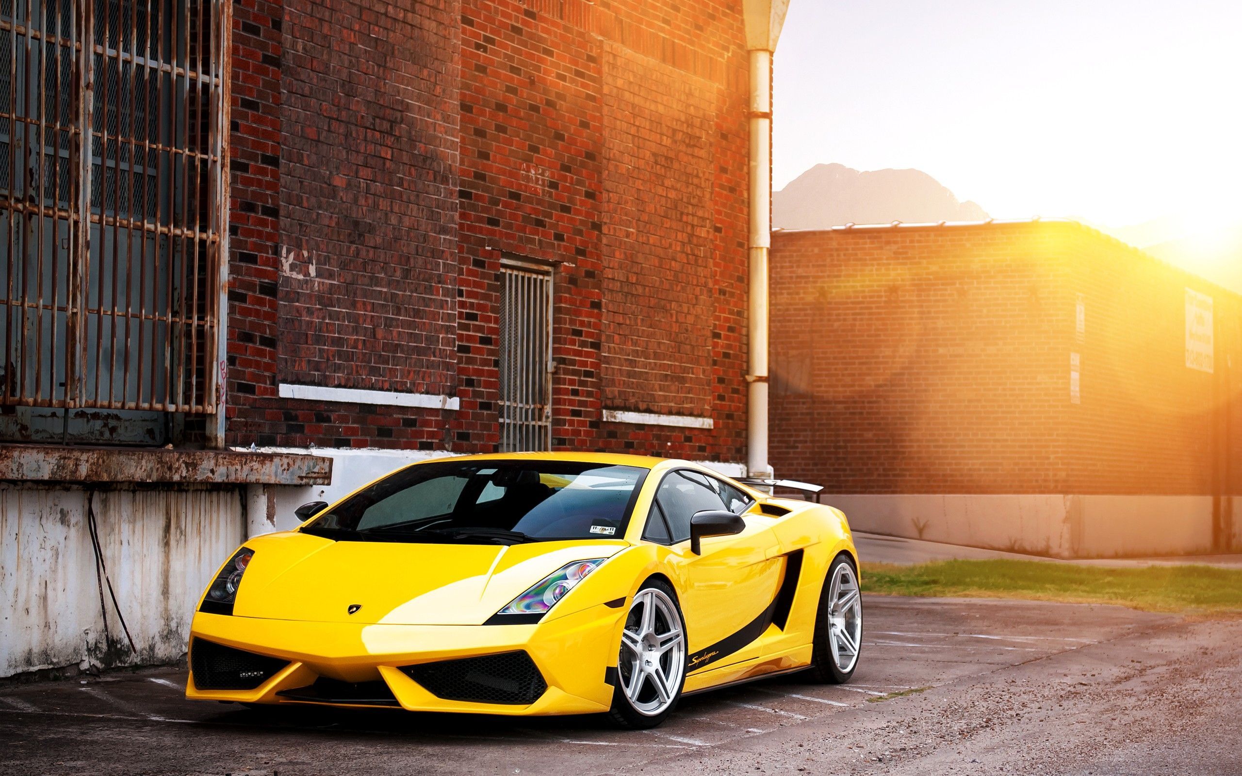 Yellow Lamborghini Gallardo Wallpaper | Full HD Pictures