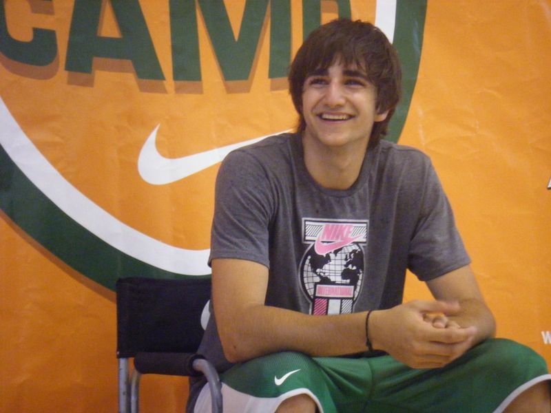 Ricky Rubio Wallpaper – The Big Boy Smiling | NBA Picture Gallery