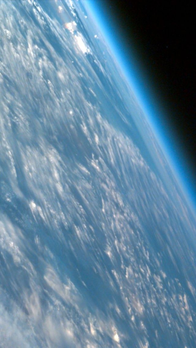 Earth view from space iPhone 5 Wallpaper ID 2711